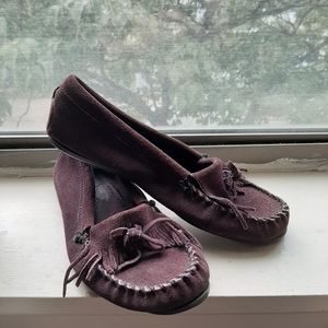 Minnetonka Kilty Hardsole Moccasins